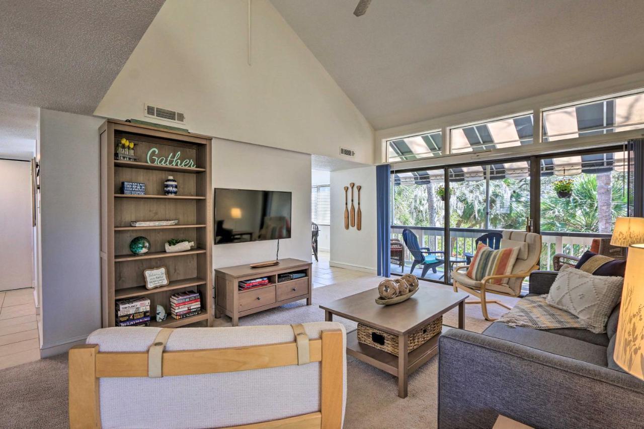 Coastal Oasis With Pool - Walk To Coligny Beach Park Hilton Head Island Bagian luar foto